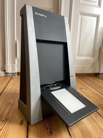 hasselblad-flextight-x1-photo-scanner-big-2